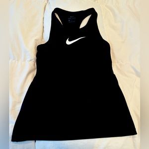 Kids Nike athletic top